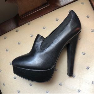 Aldo 36 platform runway heels high designer